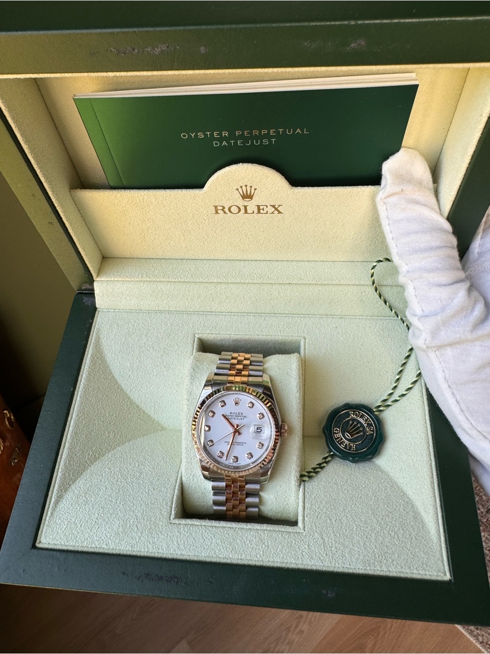 AUTHENTIC Rolex 36 mm  Oyster Perpetual Datejust Green Warranty Card and Tag - Picture 4 of 17